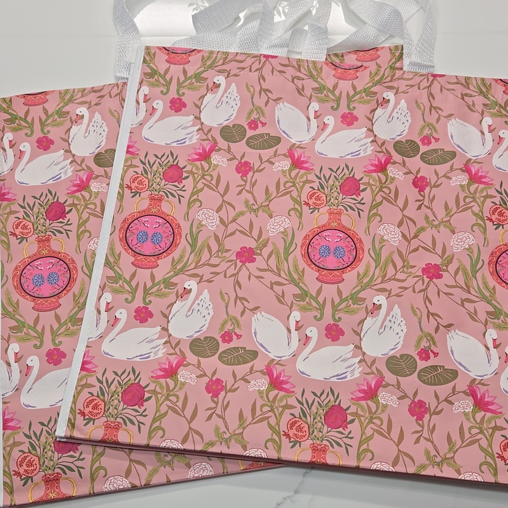 Homegoods TJMaxx Marshalls Viral Swan Lake Print Shopper Tote Bags Set of 2 NWOT